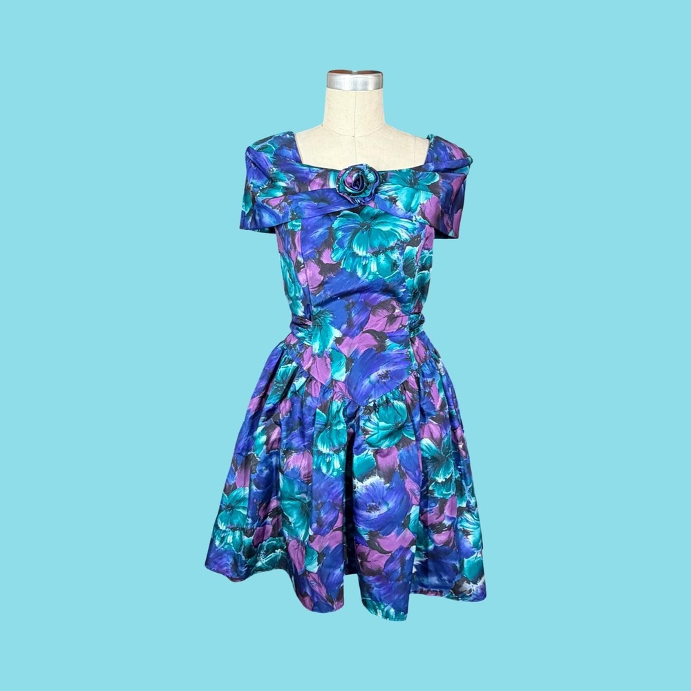 Vintage 80s Mainframe Iridescent Taffeta Floral Party Cocktail Dress Size 9